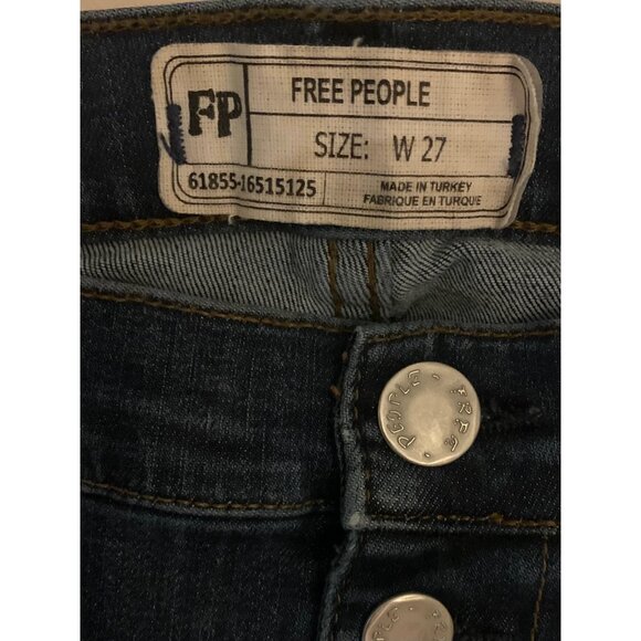 FREE PEOPLE Dark Wash Blue Distressed Button-Fly Raw Hem Skinny Jeans Size 27 - Picture 5 of 8